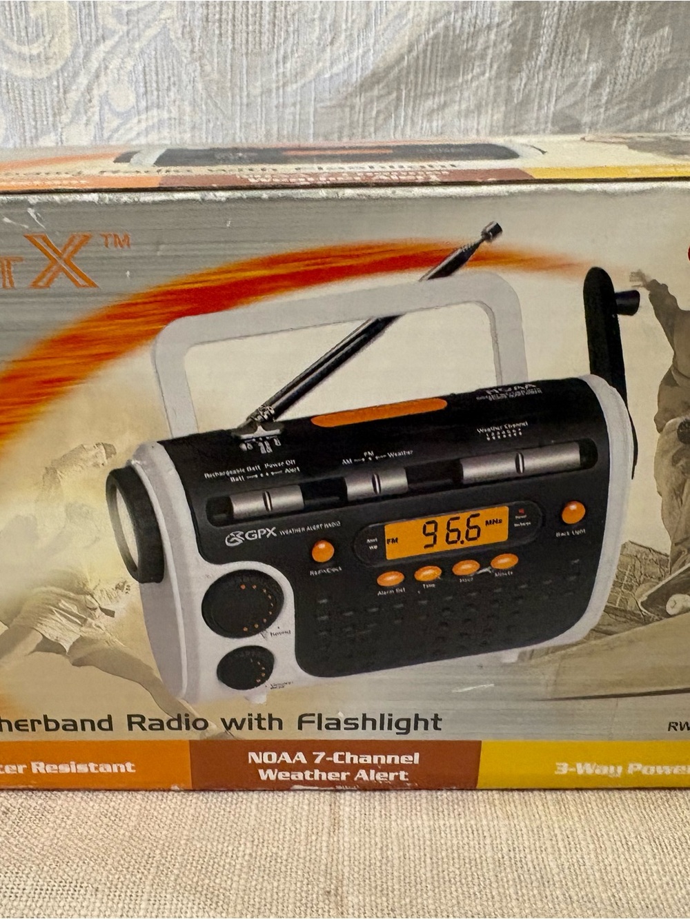 GPX White and Black Portable AM/FM Weather Radio with Flashlight